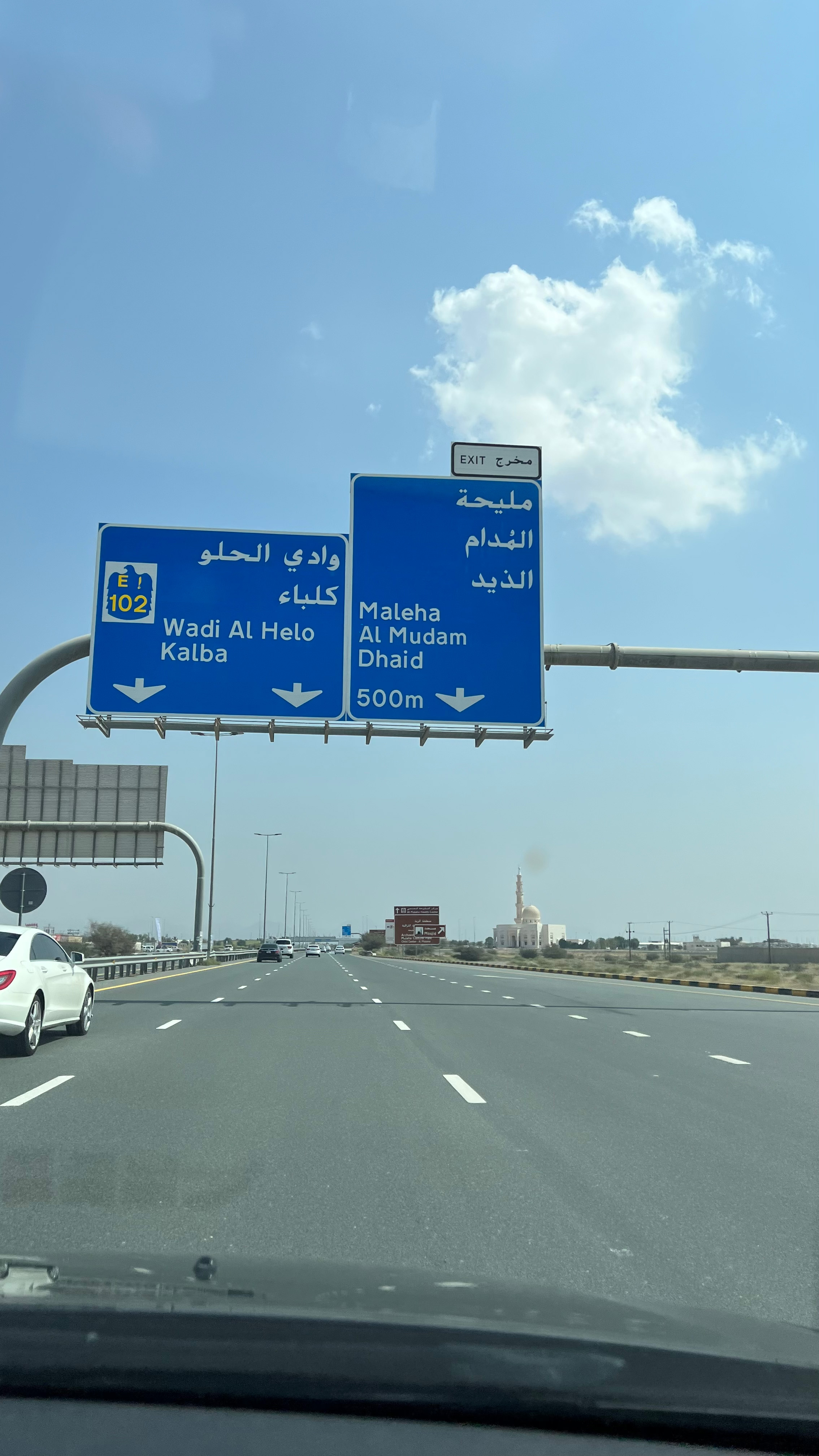 迪拜开车去阿曼怎么走最快的路线,迪拜到阿曼的三个海关口岸