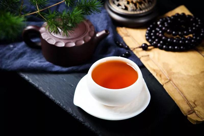 城府深的人经常说的四句话,真正有城府的人都有这六点