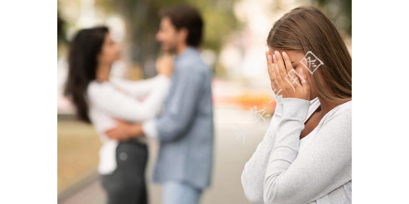 我爸在外面有小三怎么办,父亲有了小三我该怎么办