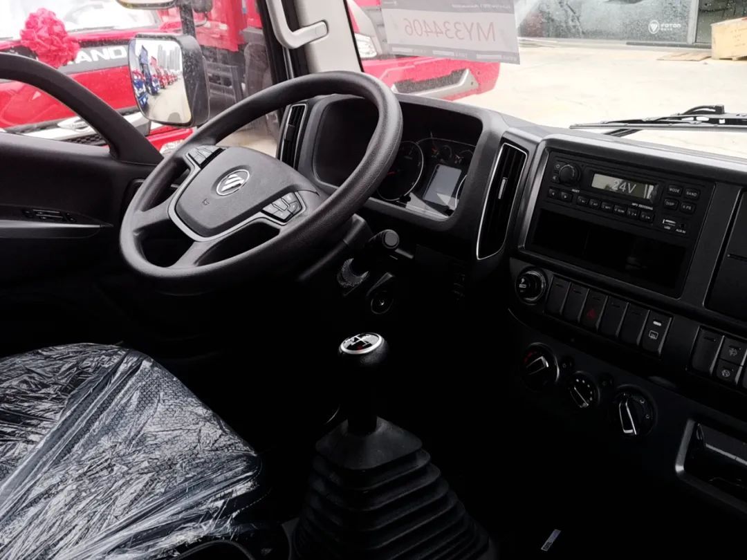 十堰龙信二手车市场雅阁,十堰龙信国际汽车城二手车直播