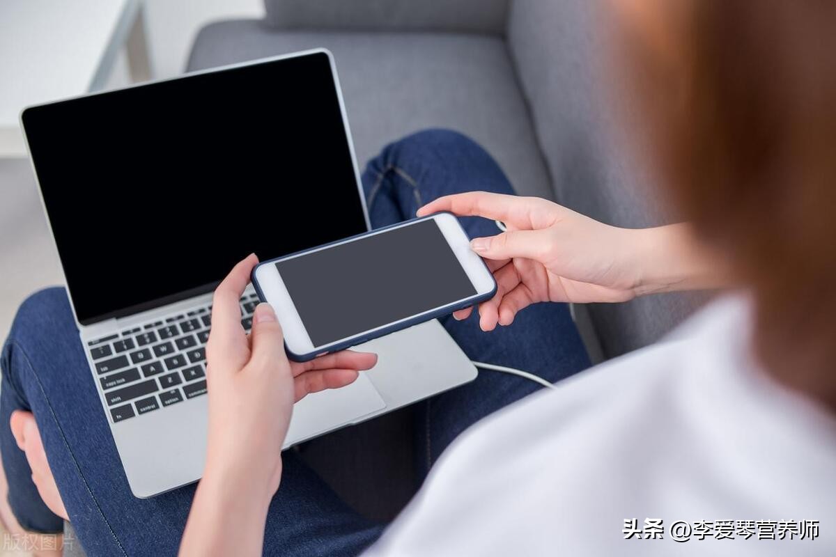 这些常见的伤眼习惯，看你占了几个，屏幕*党**该如何护眼？