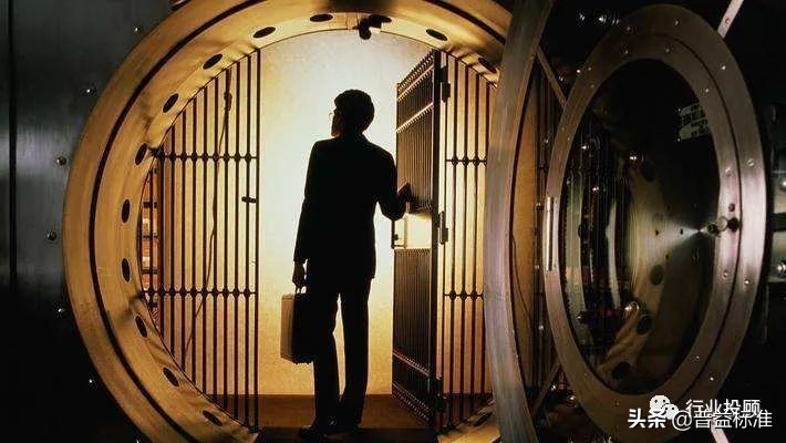 银行里最受追捧的岗位,银行界最受欢迎的银行