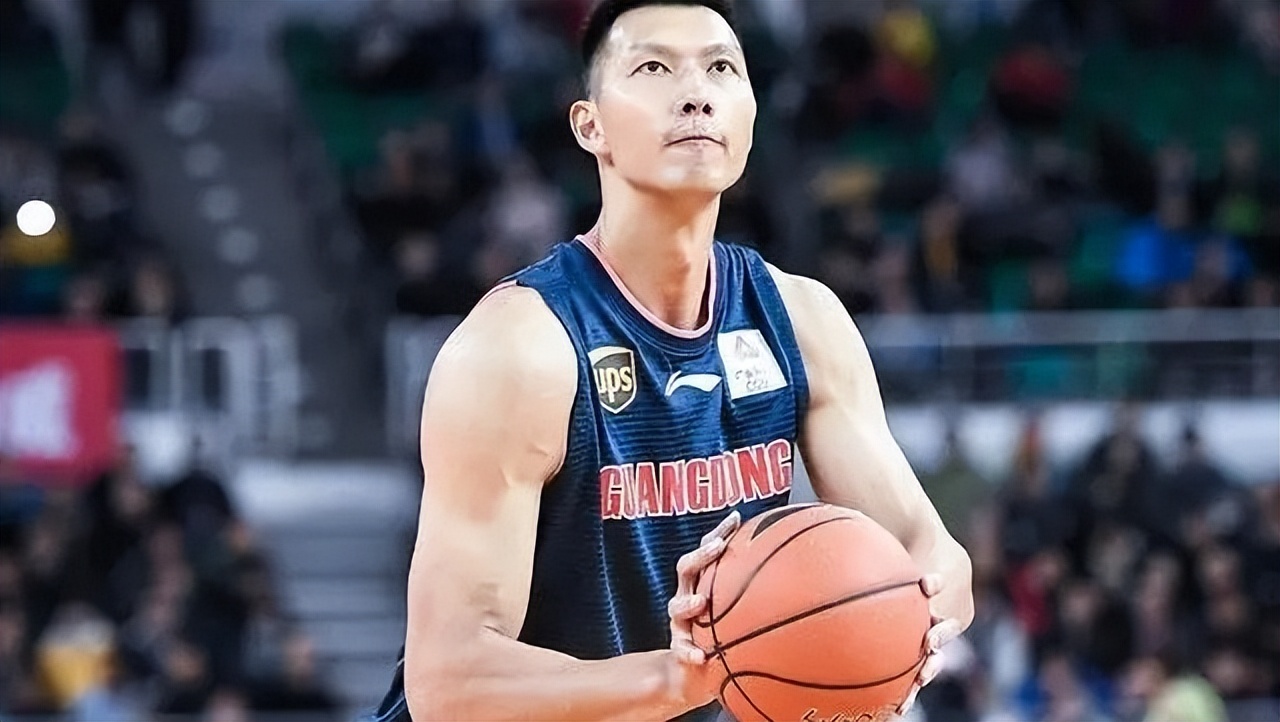 中国男篮黄金一代首发五虎现状：当官、当教练，只有他还在坚持