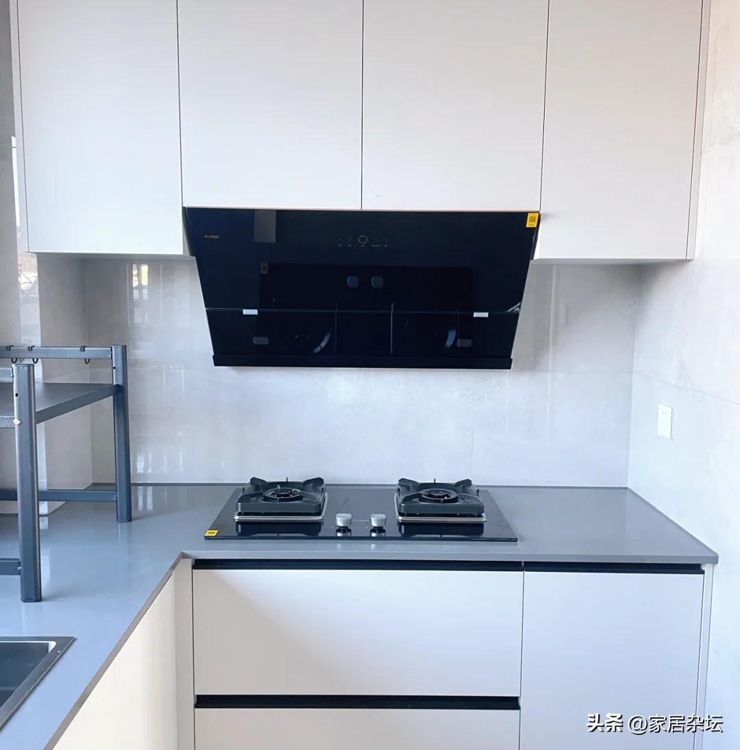 油烟机侧吸和顶吸哪个好怎么选,油烟机侧吸还是顶吸怎么选