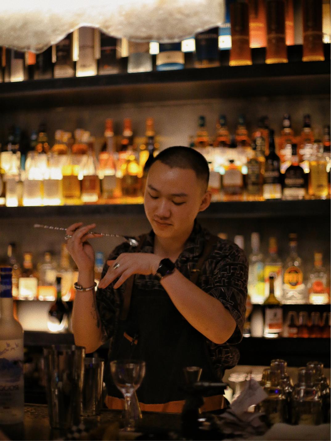 _,¦3」∠_想空腹在杭州酒吧正经喝醉，可真难！