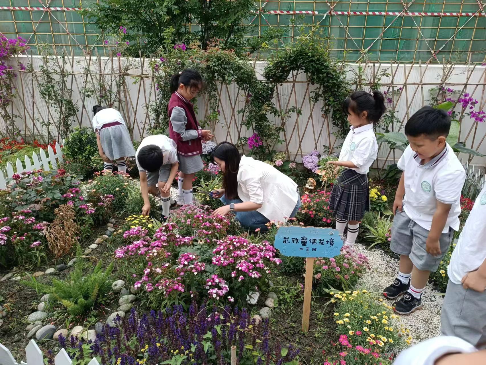 在成都高新区生活,成都高新西区六大产业社区