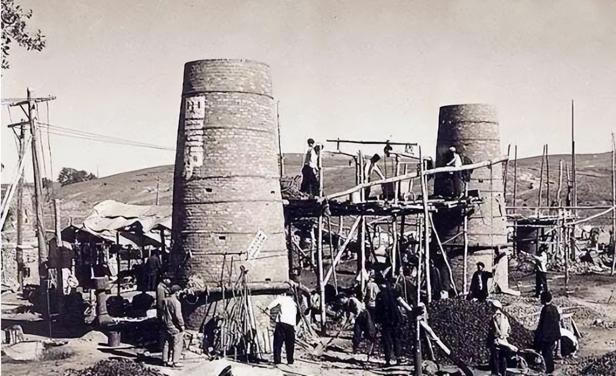 1958年毛主席参观安徽省博物馆,途中突然问解说员:这条鱼吃人吗