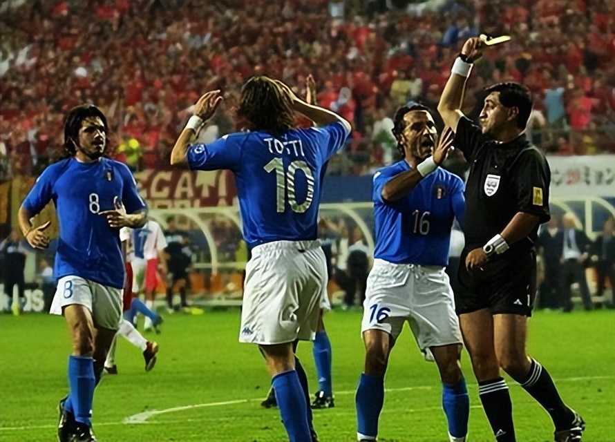 韩日世界杯足球之耻至暗时刻,韩日世界杯退赛