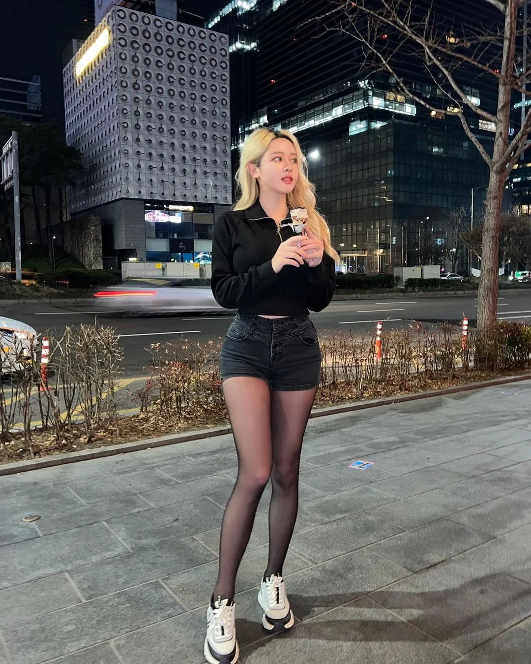 适合美人鱼的发色,女明星美人鱼发色