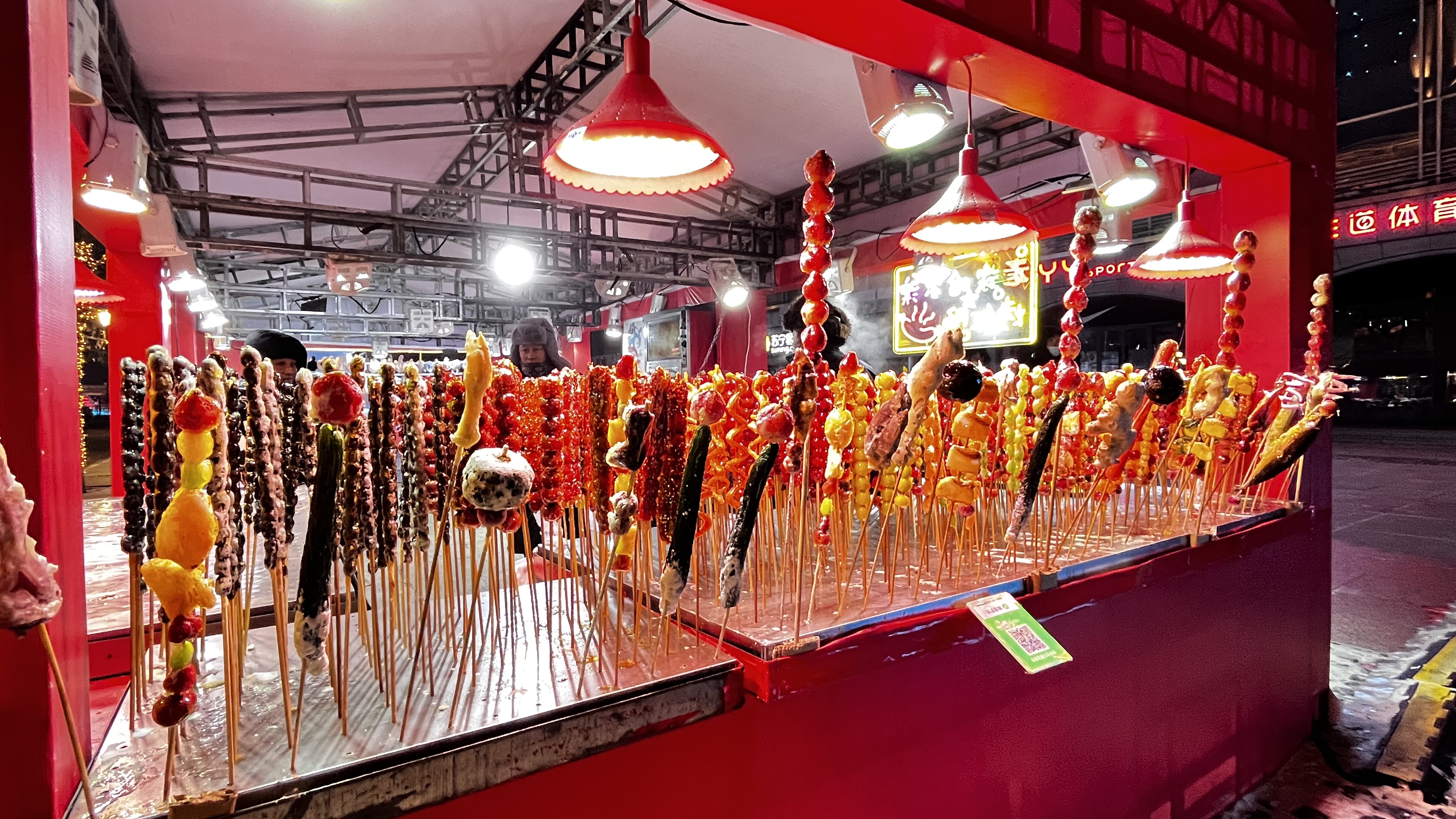 来哈尔滨没吃过花钱的烧烤,来哈尔滨带什么特产回去