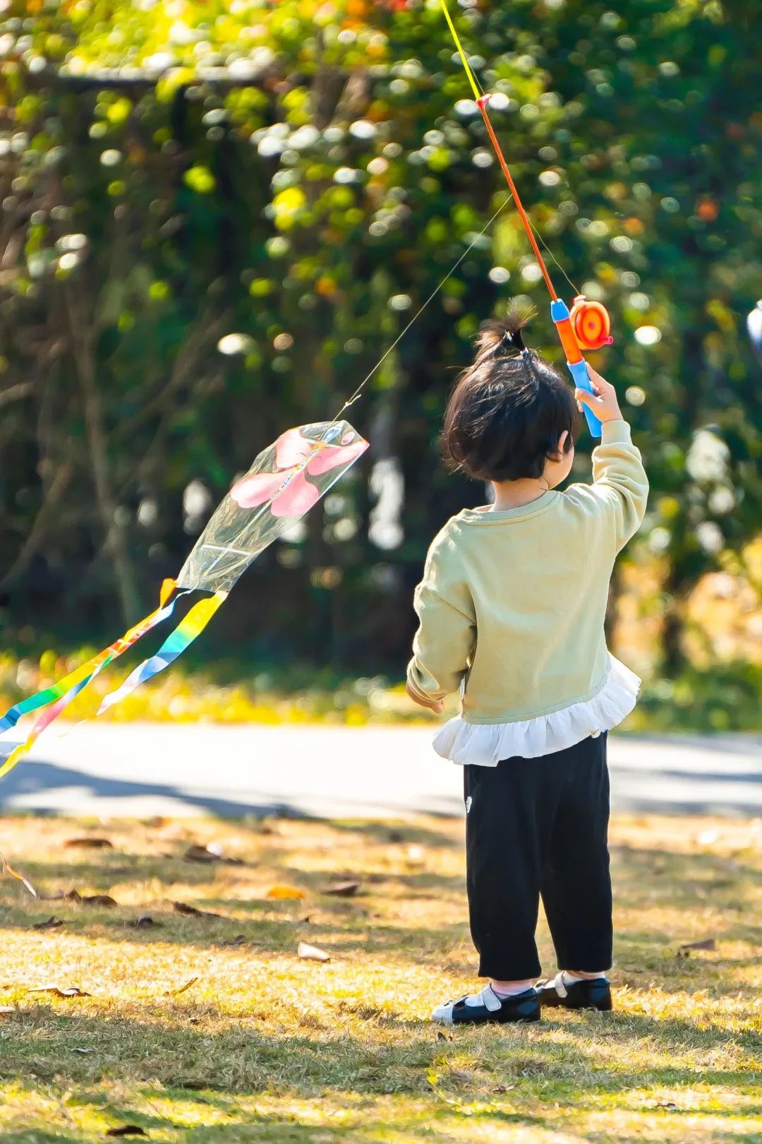 香港代购是怎样赚钱的,香港帮别人代购物品犯法吗