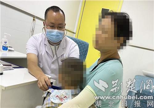 医师节医生的一天,医师节医技人员