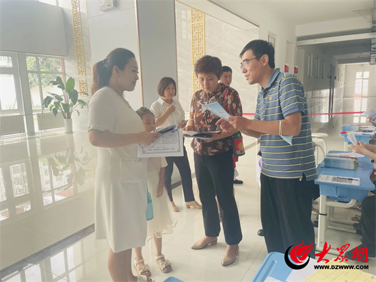 五彩童年“心”启航，未来可期新成长！奎文区崇德学校2023级新生入学报道纪实