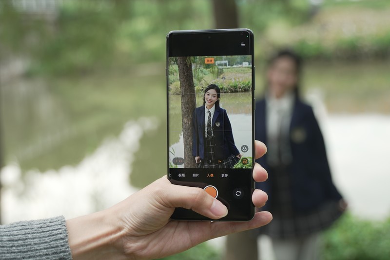 一加12屏幕最新消息,一加12屏幕深度评测