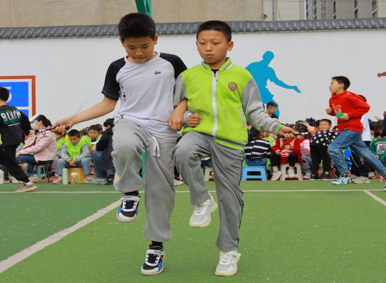 浐灞三十二小舞蹈,浐灞二十二小