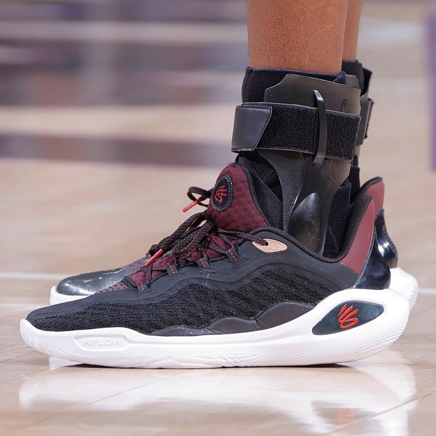 库里系列复刻,经典回归2本