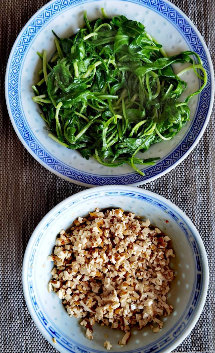 早上海头条㉞志愿者“老记”在周到平台连连发文收获大;梅花未谢,春花已浓;春天就要吃这些“鲜”味……