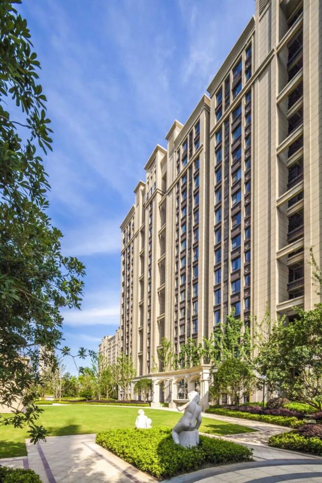 稳健发展李嘉诚,稳健发展持续创新