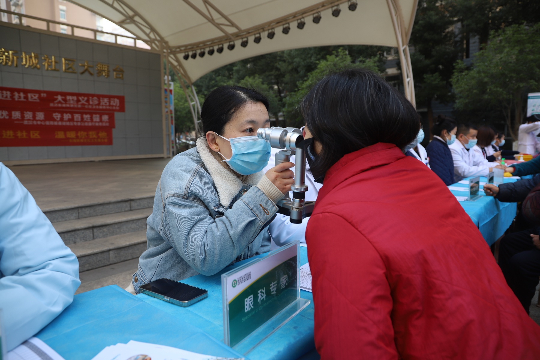 医疗服务暖人心,医疗暖民心看病更贴心