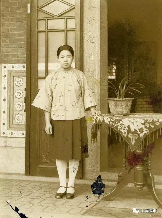 发现深圳,深圳原创唐装