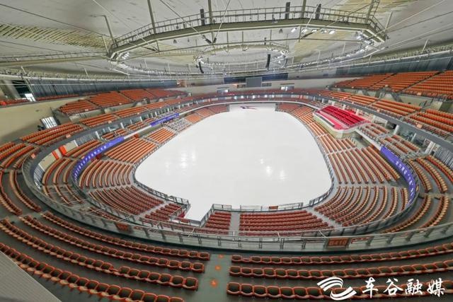 今日大武汉｜①来抢冰雪季免费券②国内首辆磁浮空轨列车来了③多所在汉高校提醒