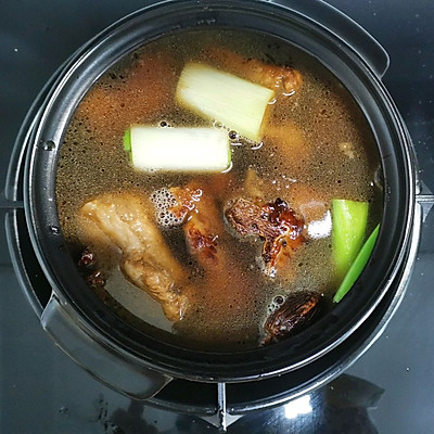 学做小鲍鱼烧排骨,红烧杏鲍菇排骨教程