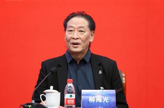 市足协召开第十届会员代表大会第一次会议柳海光连任主席