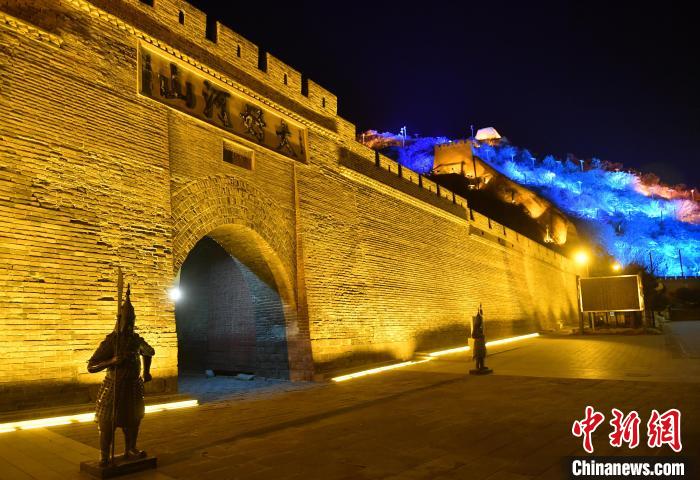 让中国人民感受到冬奥热情和期待,让全世界人民感受到中国冬奥会