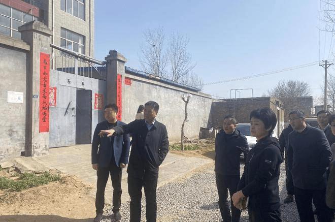 开发区农村人居环境整治工作会议,开发区着力开展人居环境整治工作