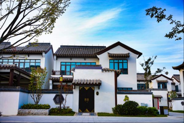 繁华与繁花区别,繁华与繁花兼具