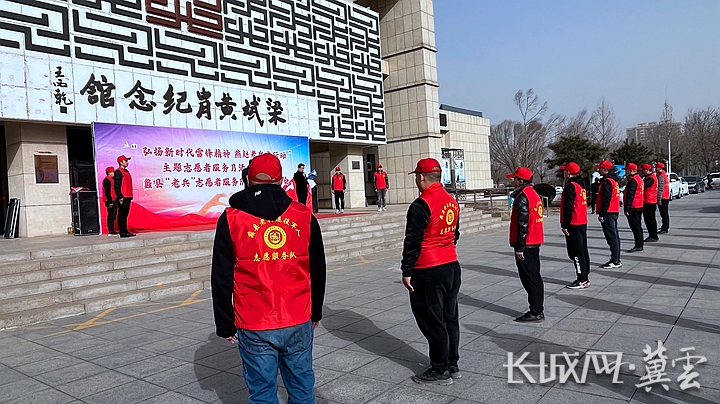 退伍老兵不褪色发挥余热守初心,退伍不褪色革命老兵