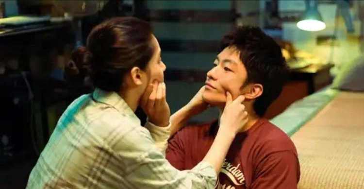 笃信Ayawawa的女孩们，后来怎样了