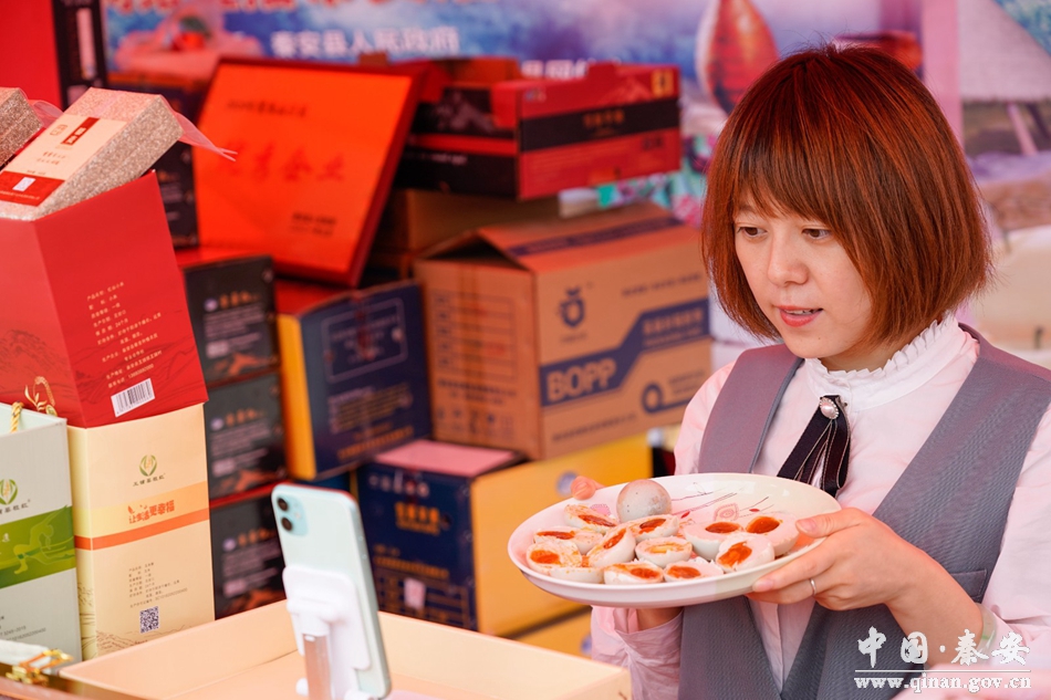 电商经济激活乡村振兴新引擎,秦安县乡村振兴