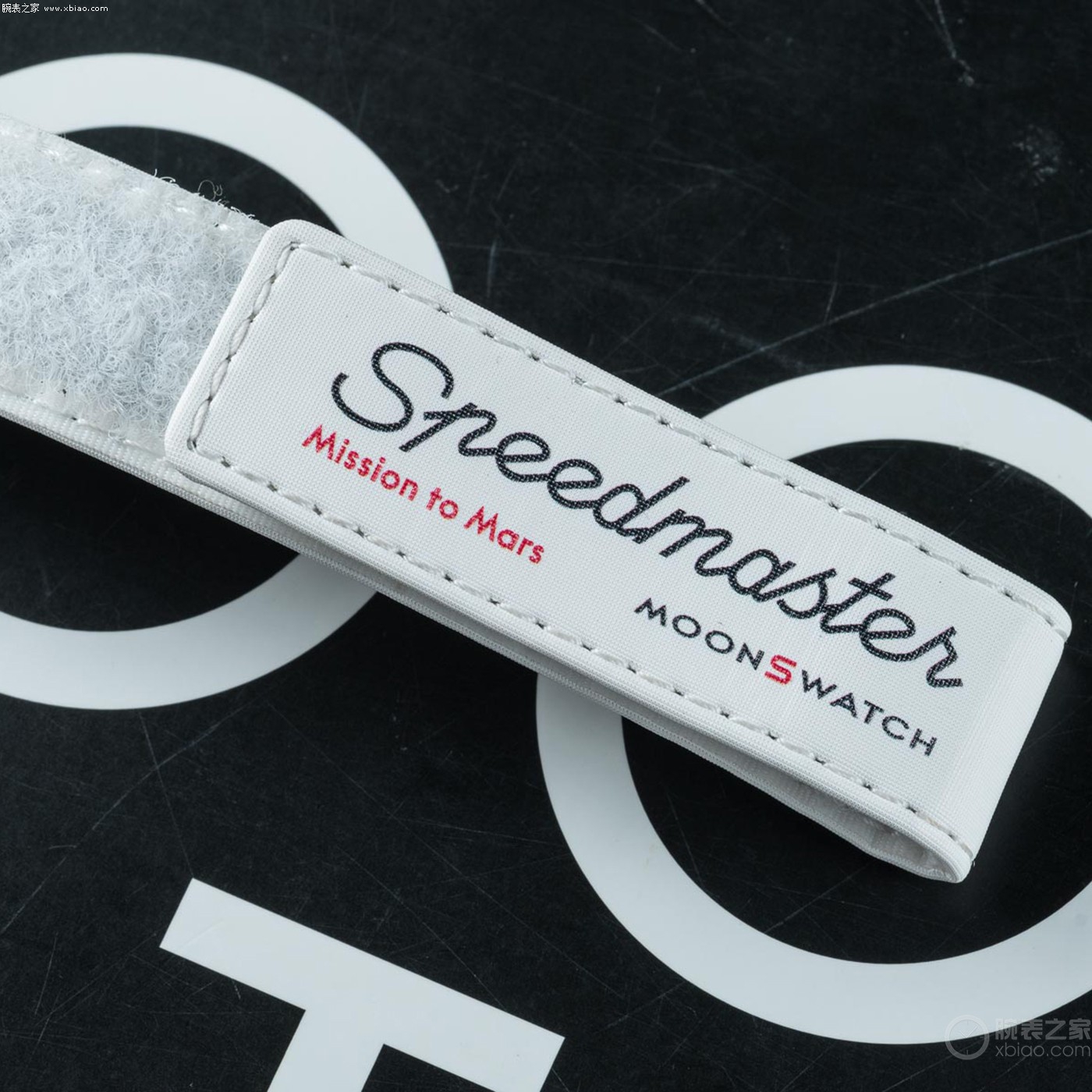 斯沃琪欧米茄联名款表盘多大,swatch斯沃琪欧米茄联名史努比