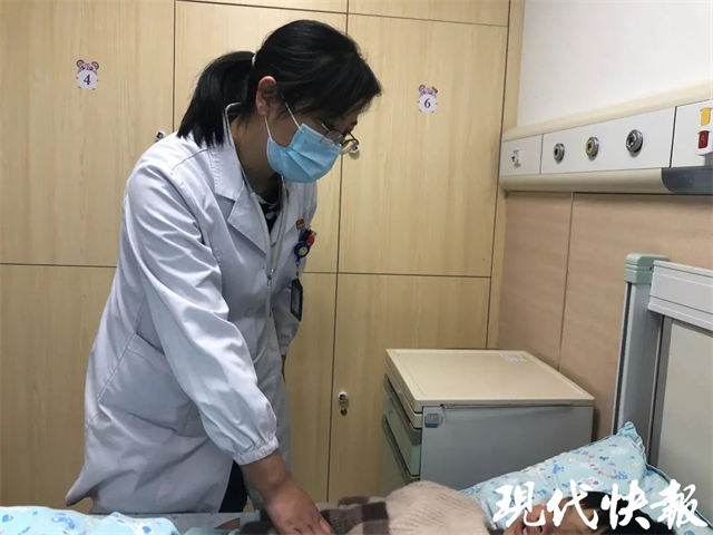 9岁男孩肚子一阵一阵的疼,9岁男孩肚子疼痛