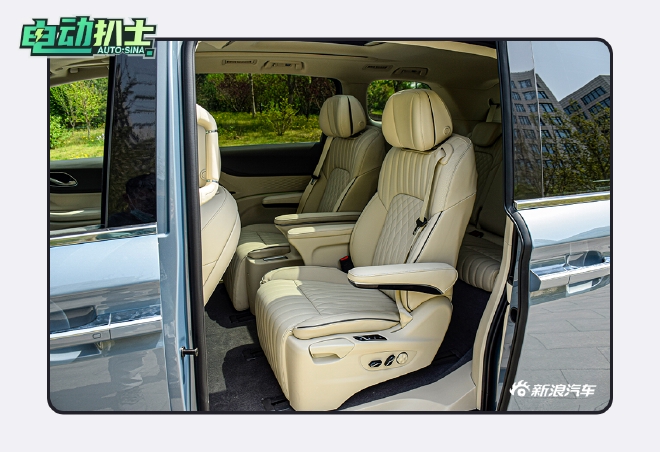 岚图mpv7座,真豪华mpv岚图梦想家横评