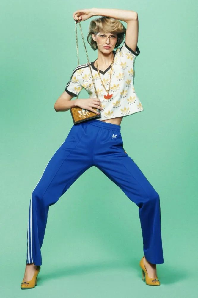 古驰和adidas联名雨伞,adidasgucci联名雨伞在哪里买