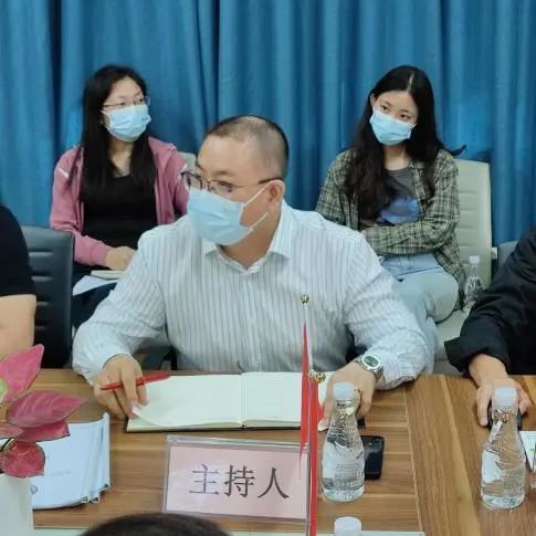 课题研讨促提升,深圳市中小学探究性课题开题报告