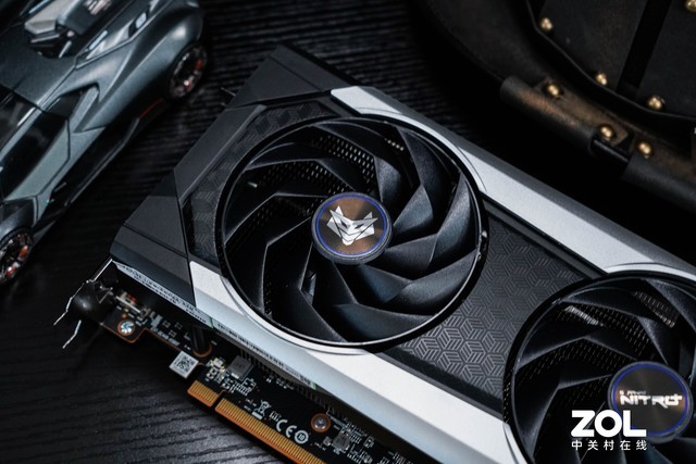 蓝宝石rx6650xt白金版oc,蓝宝石rx6650xt超白金跑分