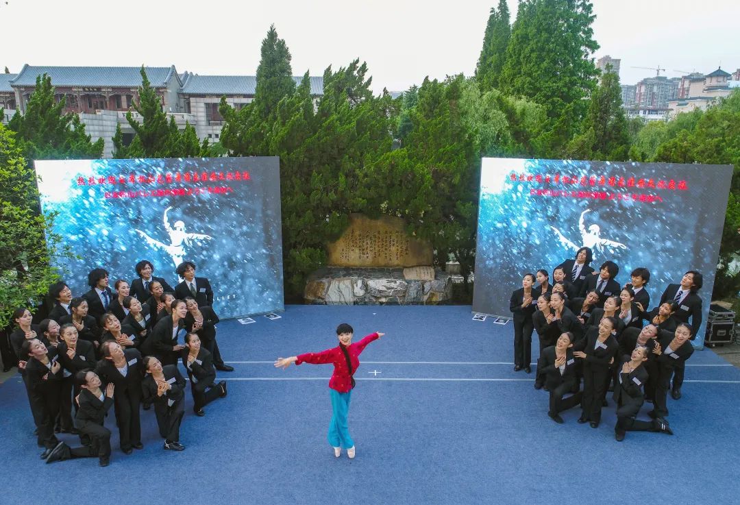 看展览感受变迁参观感想,参观看今朝展厅后的感想