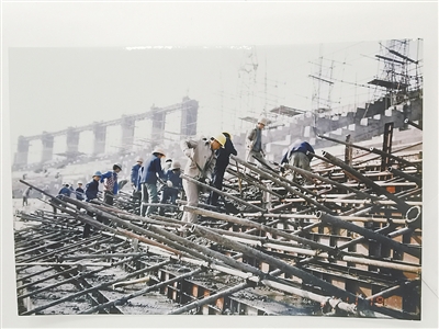 喜迎二十大奋进新征程动图,喜迎二十大奋进新征程运动会图片