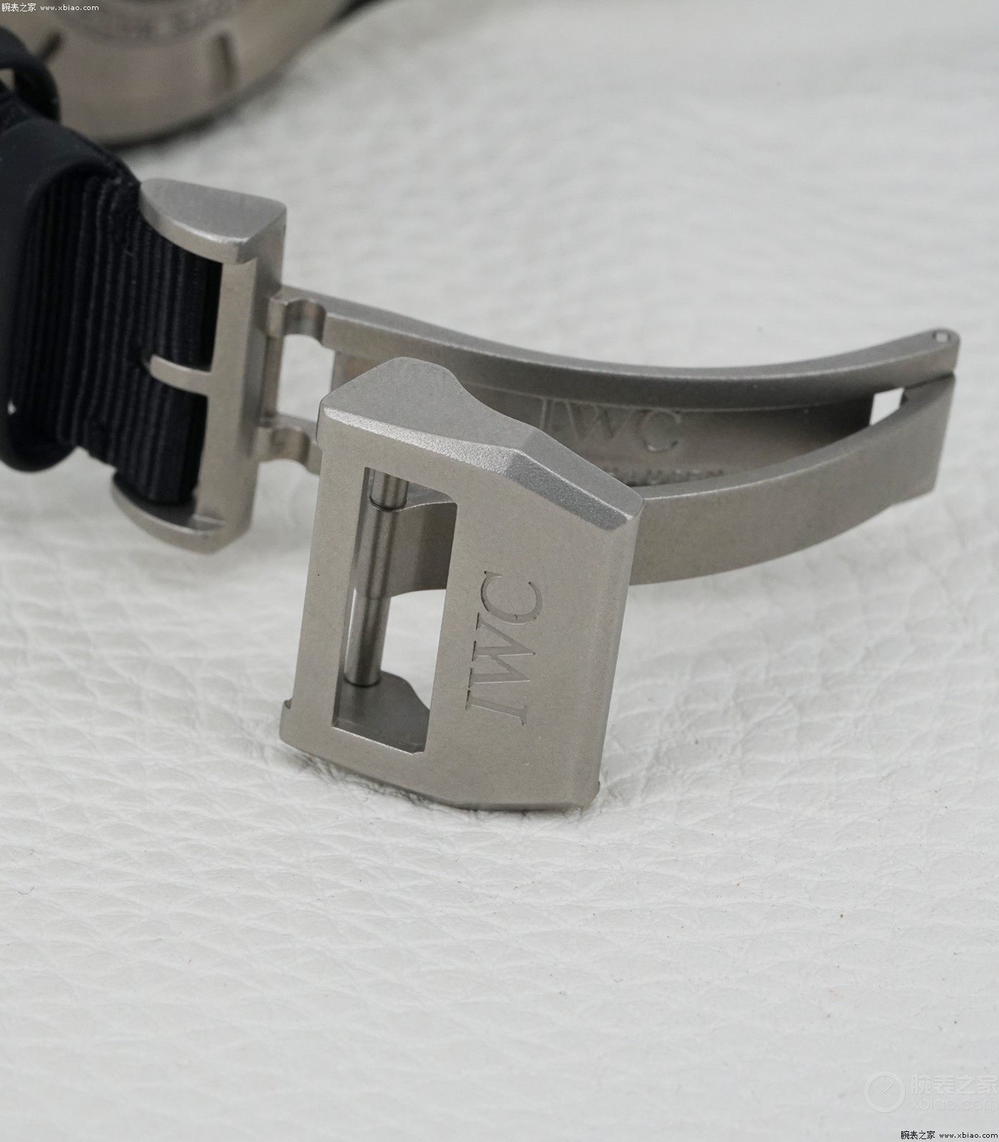 万国哪个表最耐用,万国表飞行员万年历计时腕表