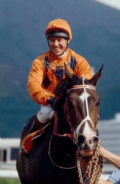 香港赛马为何难出三冠马王？