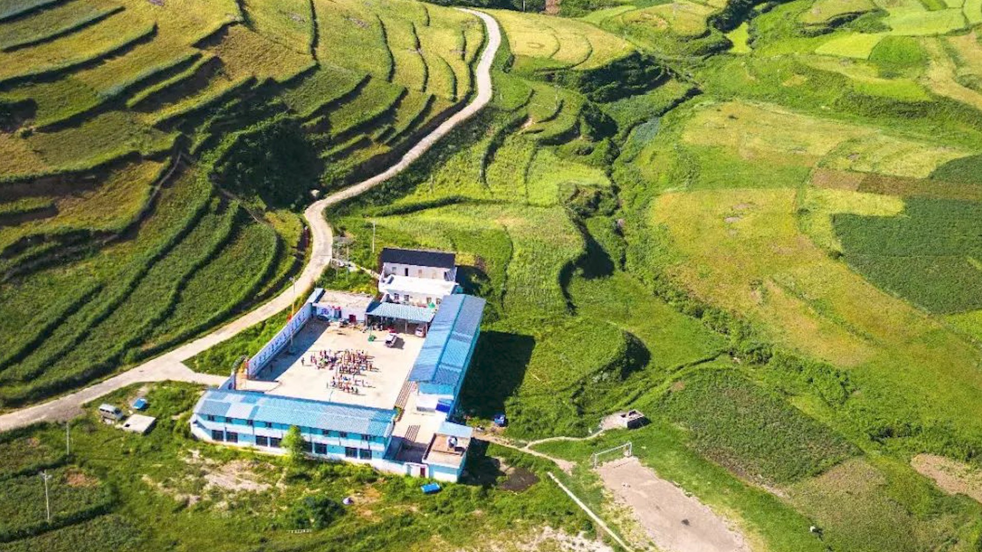 第一座中国女足主题球场,中国女足主题球场石林揭幕