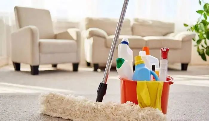 地板不沾灰,天天拖地板有什么危害