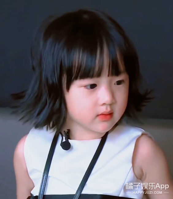 吴尊女儿neinei11岁近照,吴尊女儿neinei小时候爸爸去哪儿