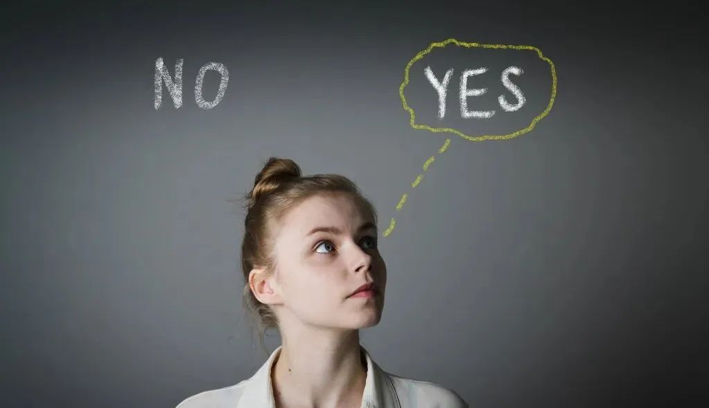 为什么压力大时会长白头发？这些习惯可以控制白发增多