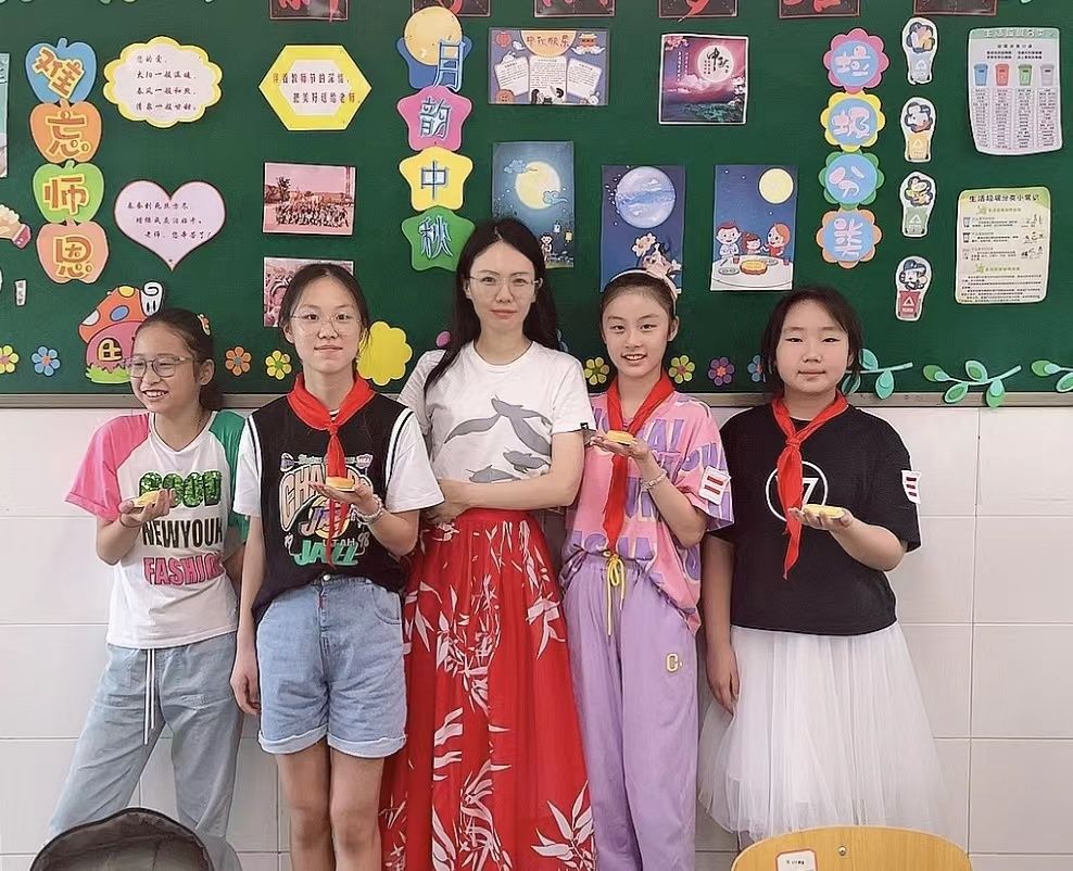 当教师节邂逅了中秋,当中秋邂逅国庆征文