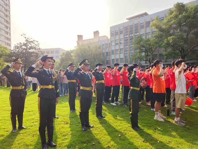 70余所高校共同为祖国庆生,杭州各高校花式为祖国庆生