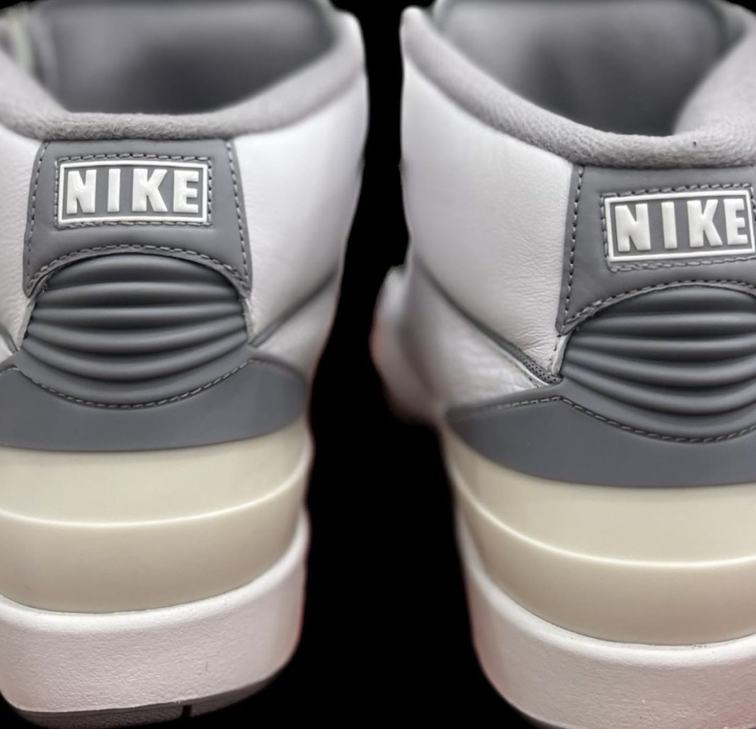 ajgs黑白灰实战鞋和白水泥区别,水泥灰aj13